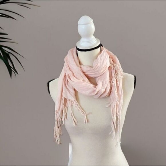 Baby pink pashmina shawl scarf wrap - Picture 2 of 5